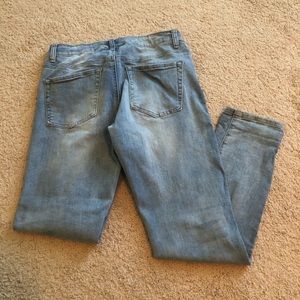 Altar’d state boyfriend size 27
